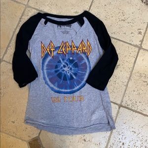 Concert tee